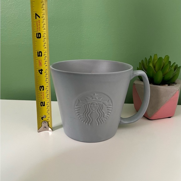 Starbucks Matte Gray Embossed Siren VENTI Anniversary Mug 20 oz - Picture 5 of 7